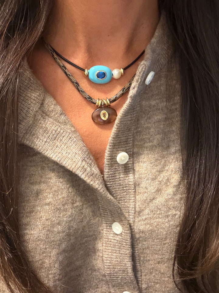 Turquoise Pearly Leather Choker